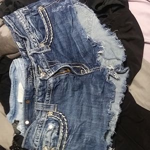 Cut off shorts